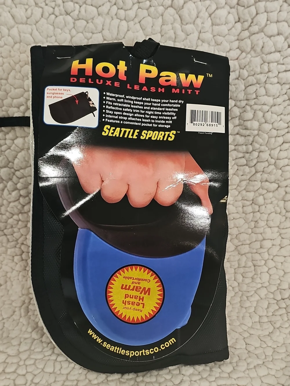 Seattle Sports Hot Paw Deluxe Leash Dash Mitt in Blue and Black